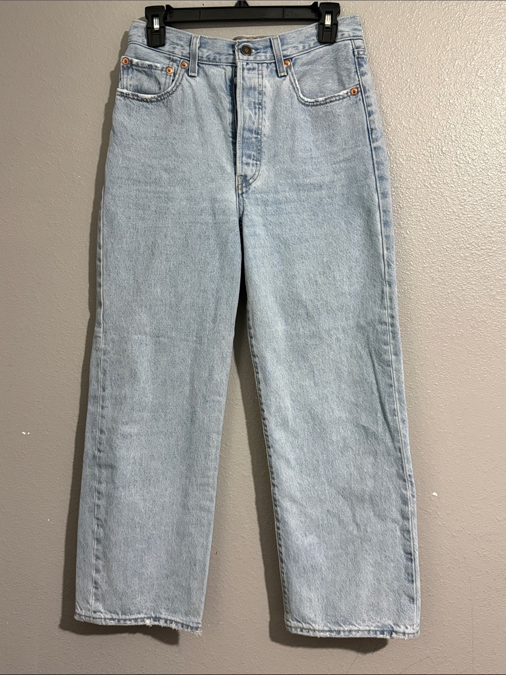 Levi's Premium Ribcage straight ankle jeans